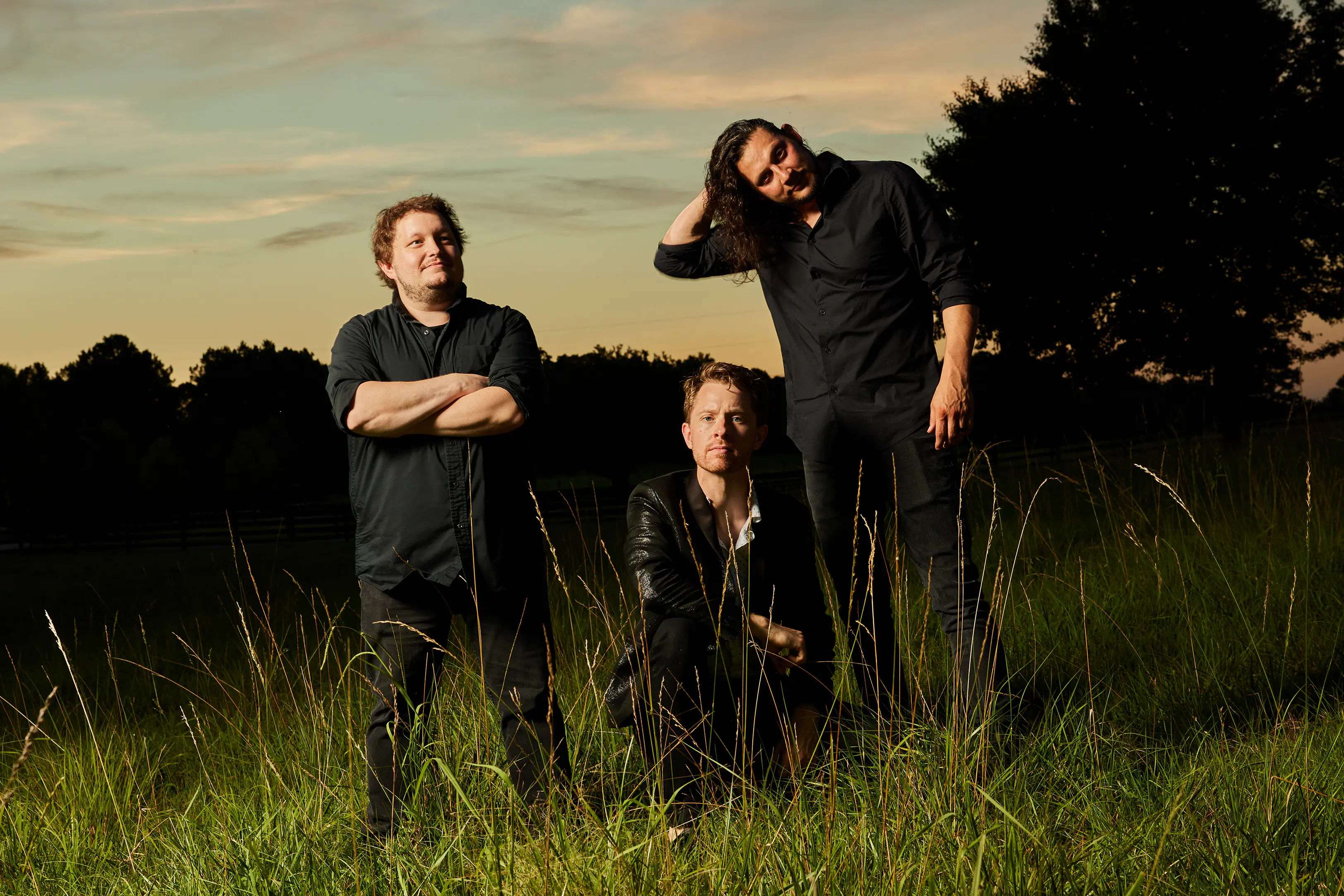 Full Band: 3 piece (drums, electronics, keys, synth bass, electric guitar)