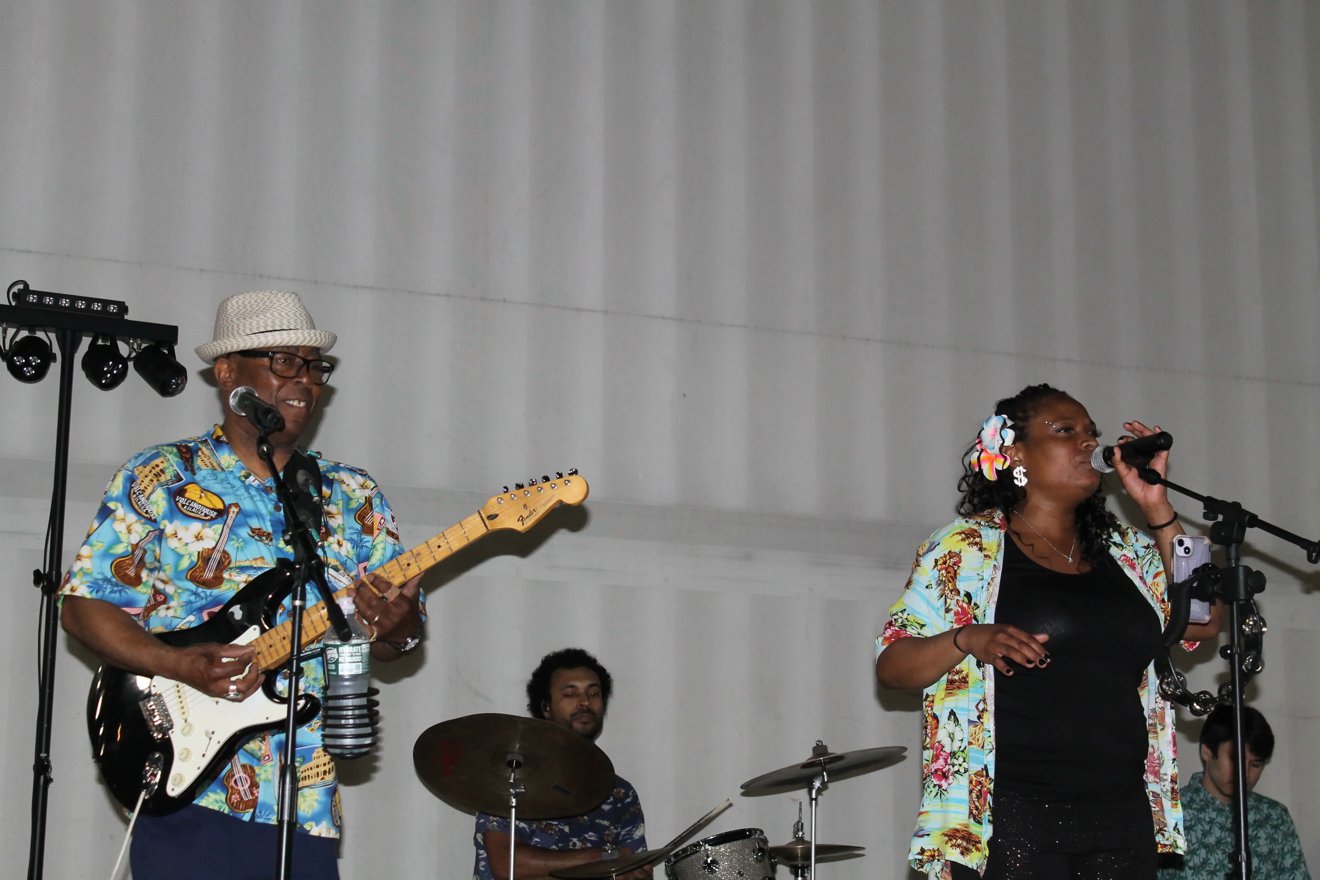 Live Dance Party music for any event or celebration