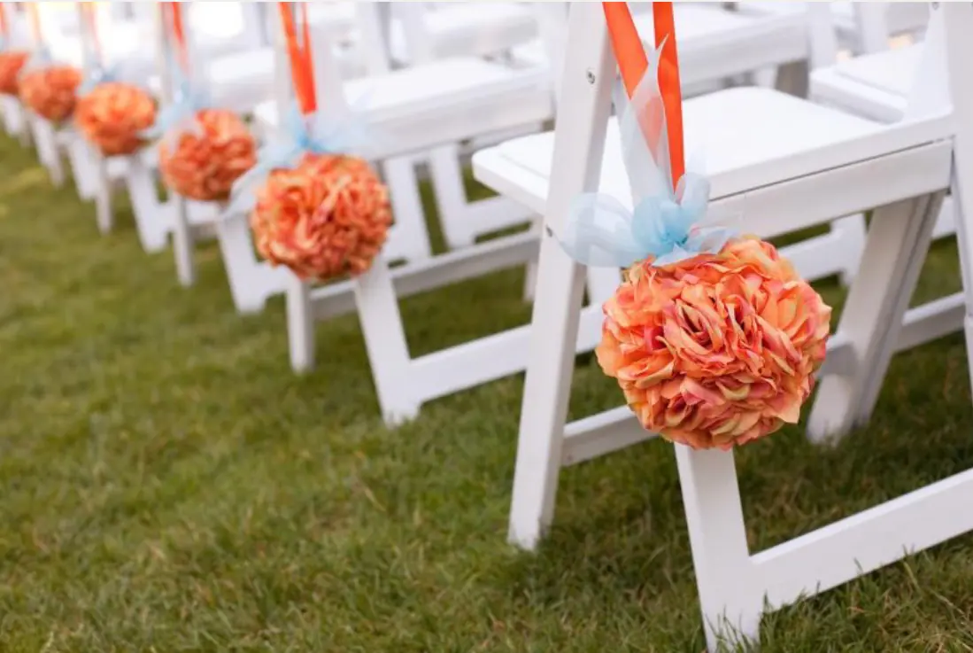 Custom wedding flowers, bouquets, ceremony florals, centerpieces, arches, and luxury reception décor throughout Florida. - Photo 44