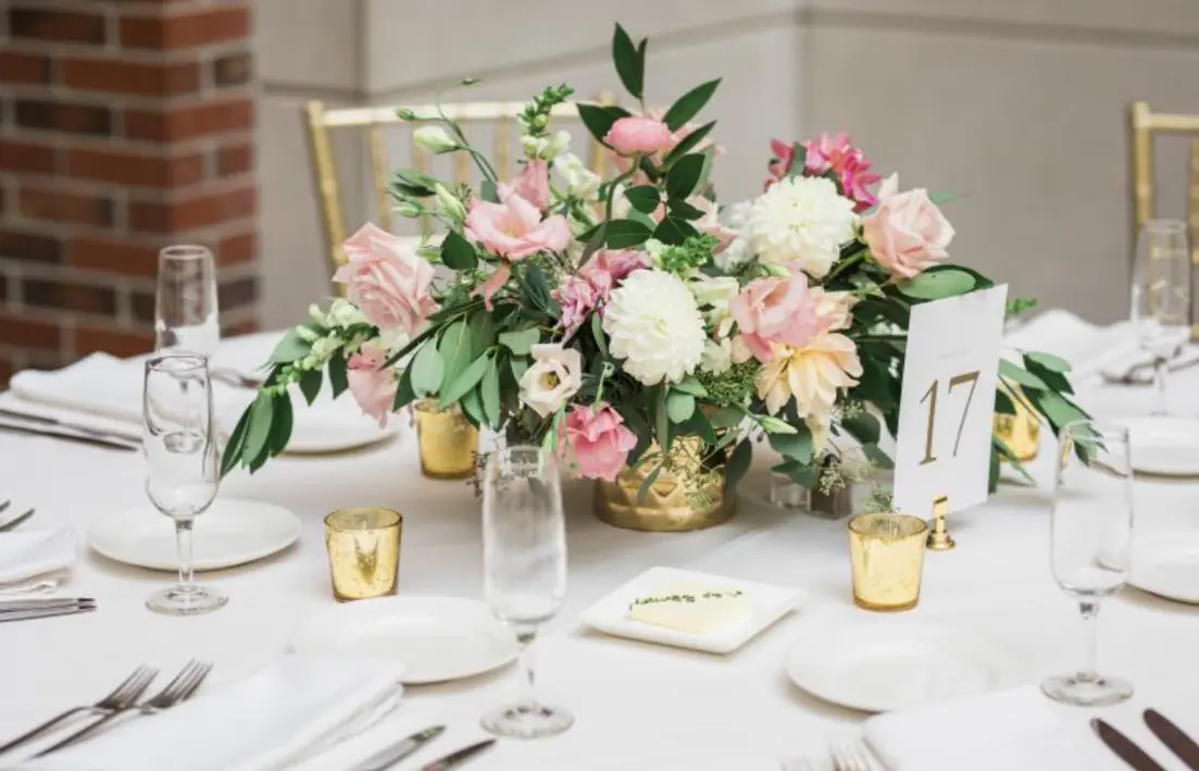 Custom wedding flowers, bouquets, ceremony florals, centerpieces, arches, and luxury reception décor throughout Florida. - Photo 17
