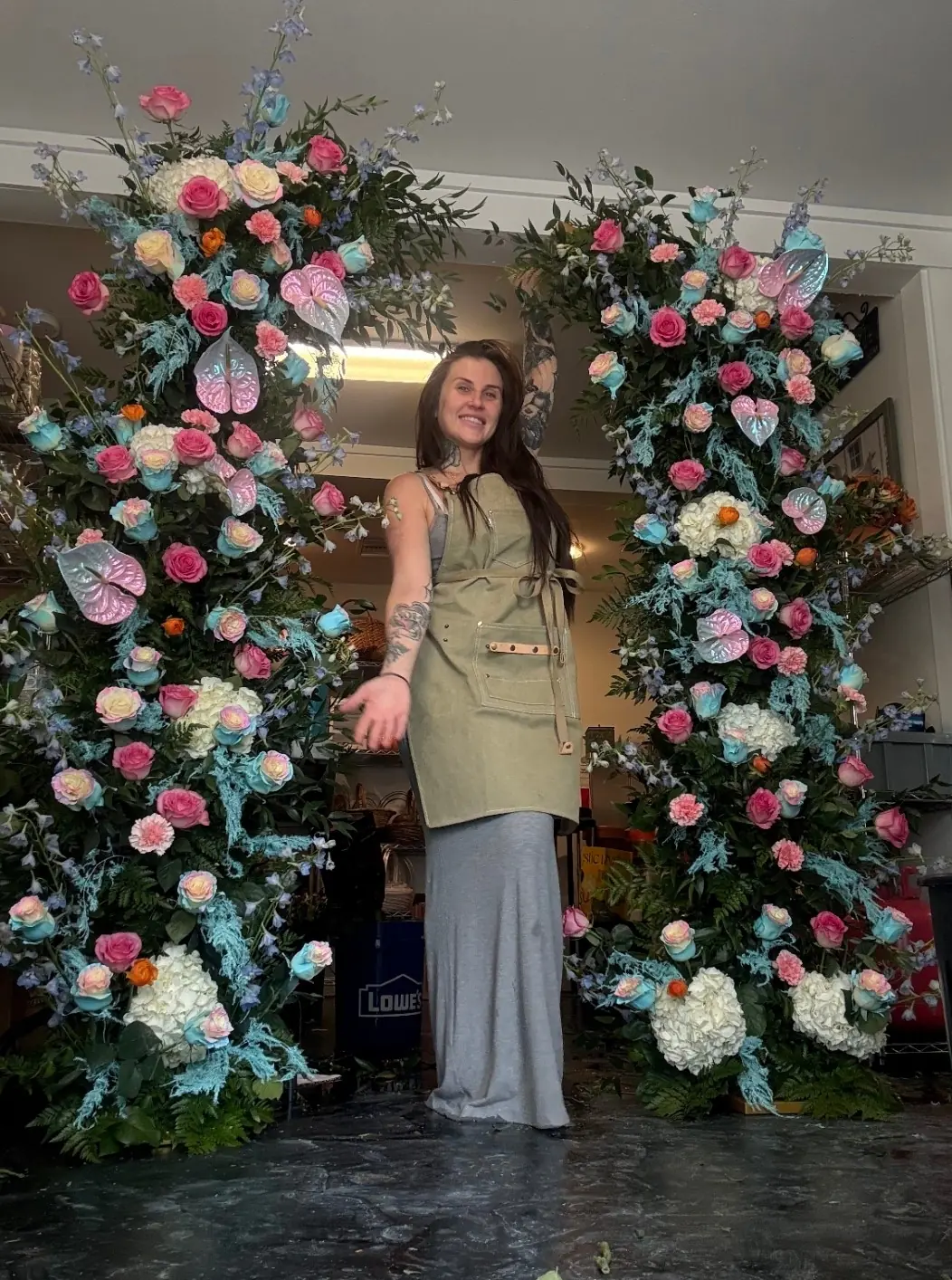 Custom wedding flowers, bouquets, ceremony florals, centerpieces, arches, and luxury reception décor throughout Florida. - Photo 41