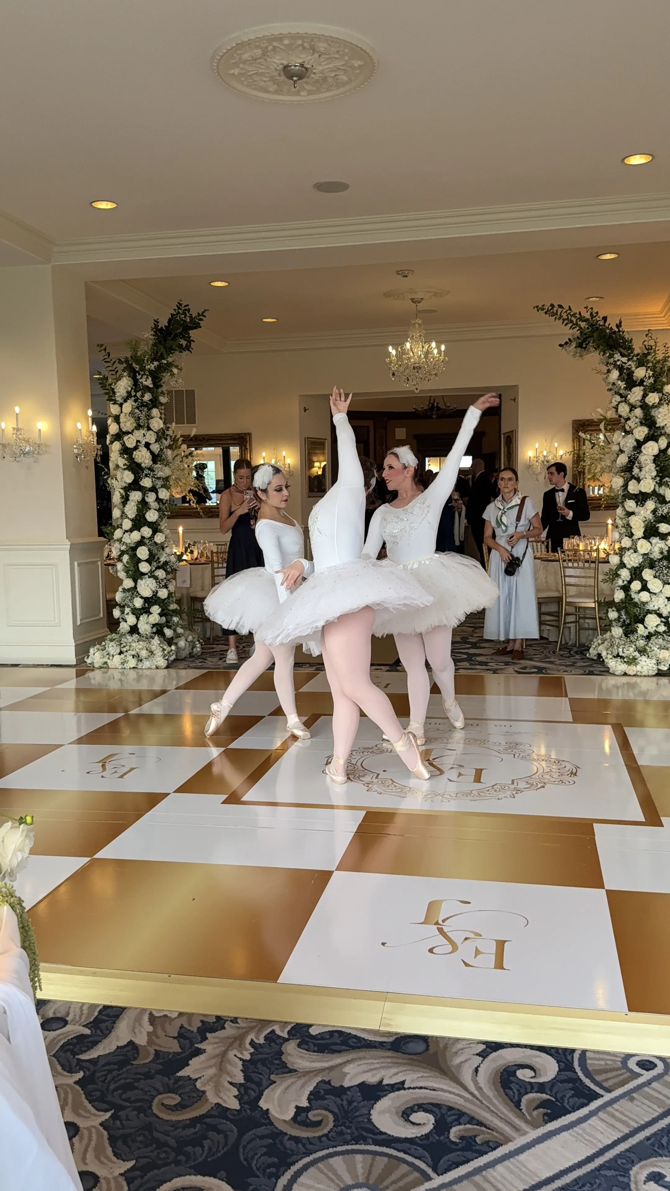 Professional ballerina- dancing to song of your choice 