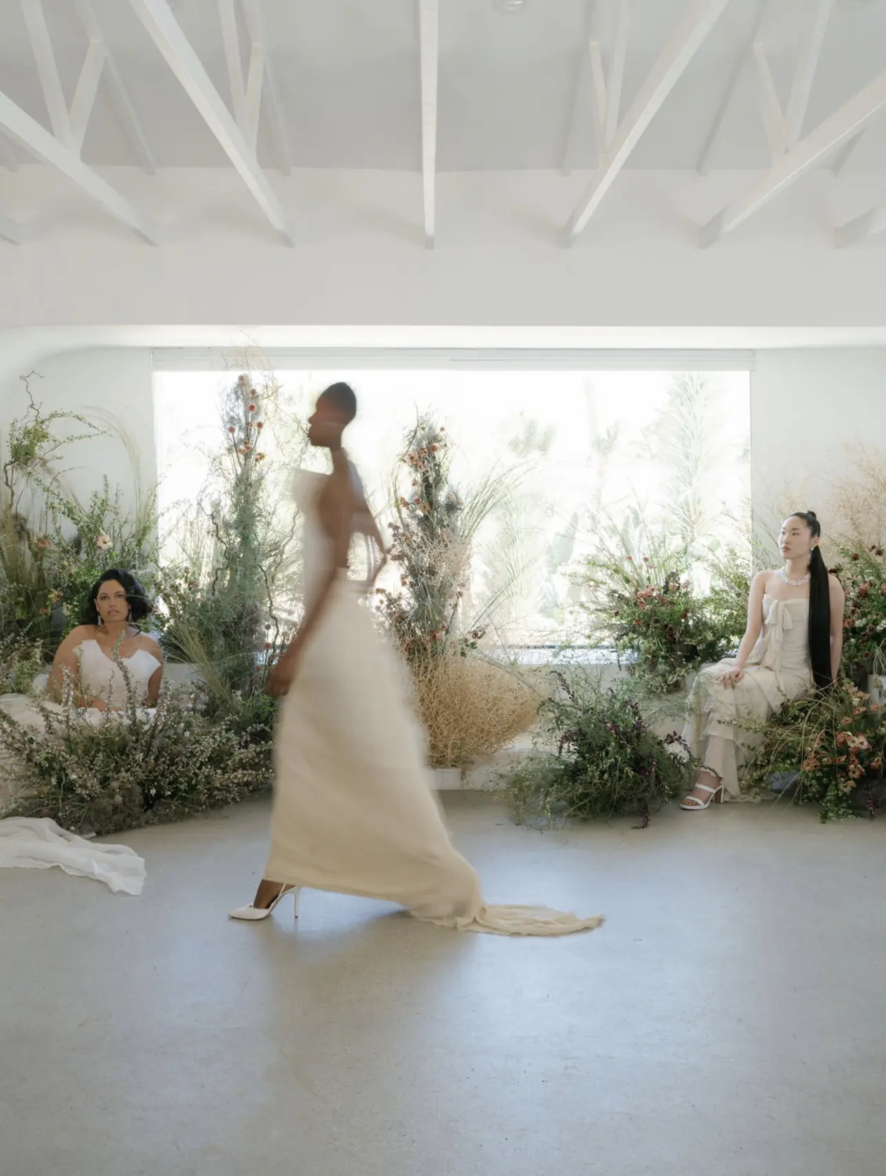 Artful floral design for private events, brands, hospitality and destination projects.