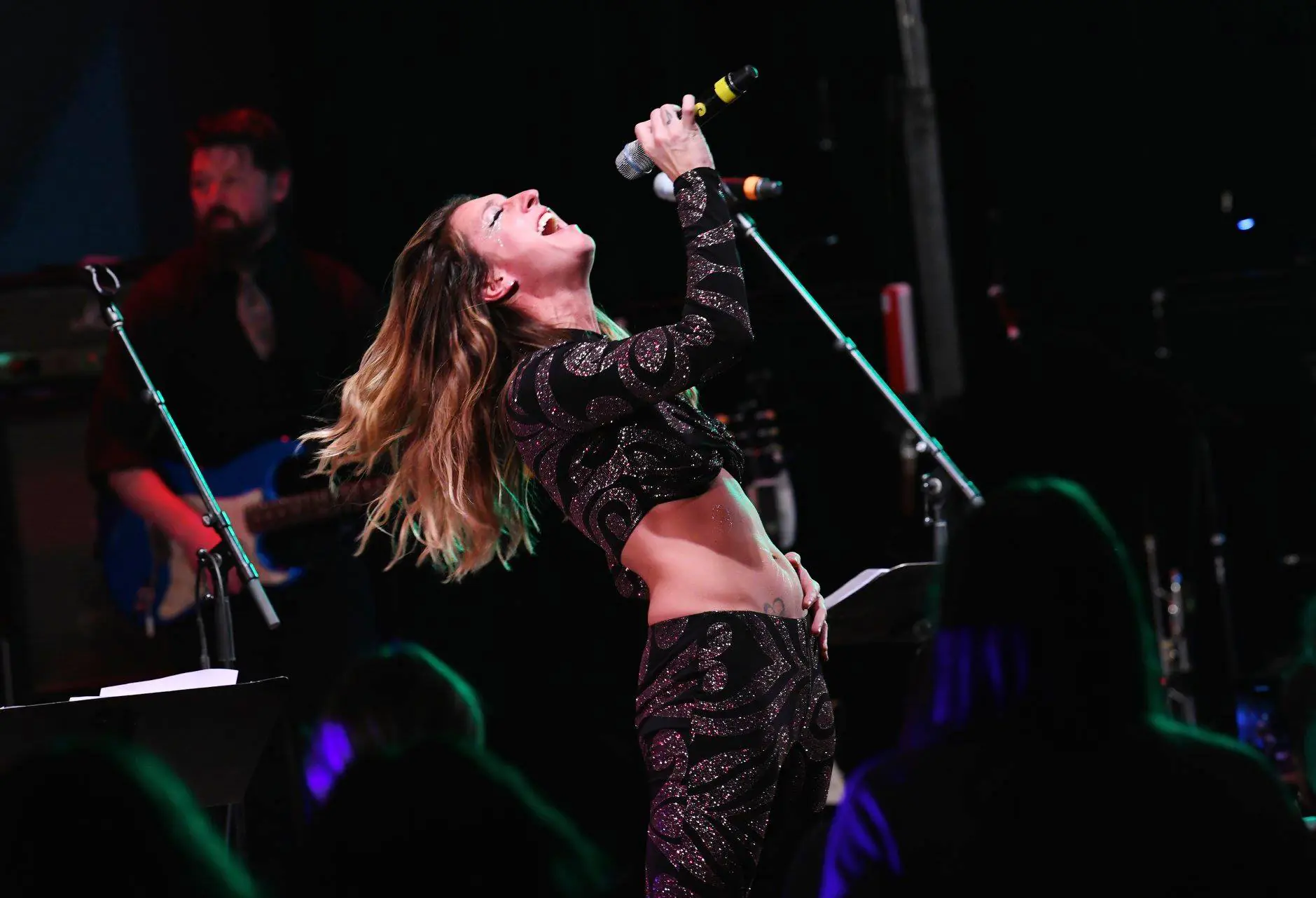 Guitar, electric violin, piano, percussion, looping, vocals 