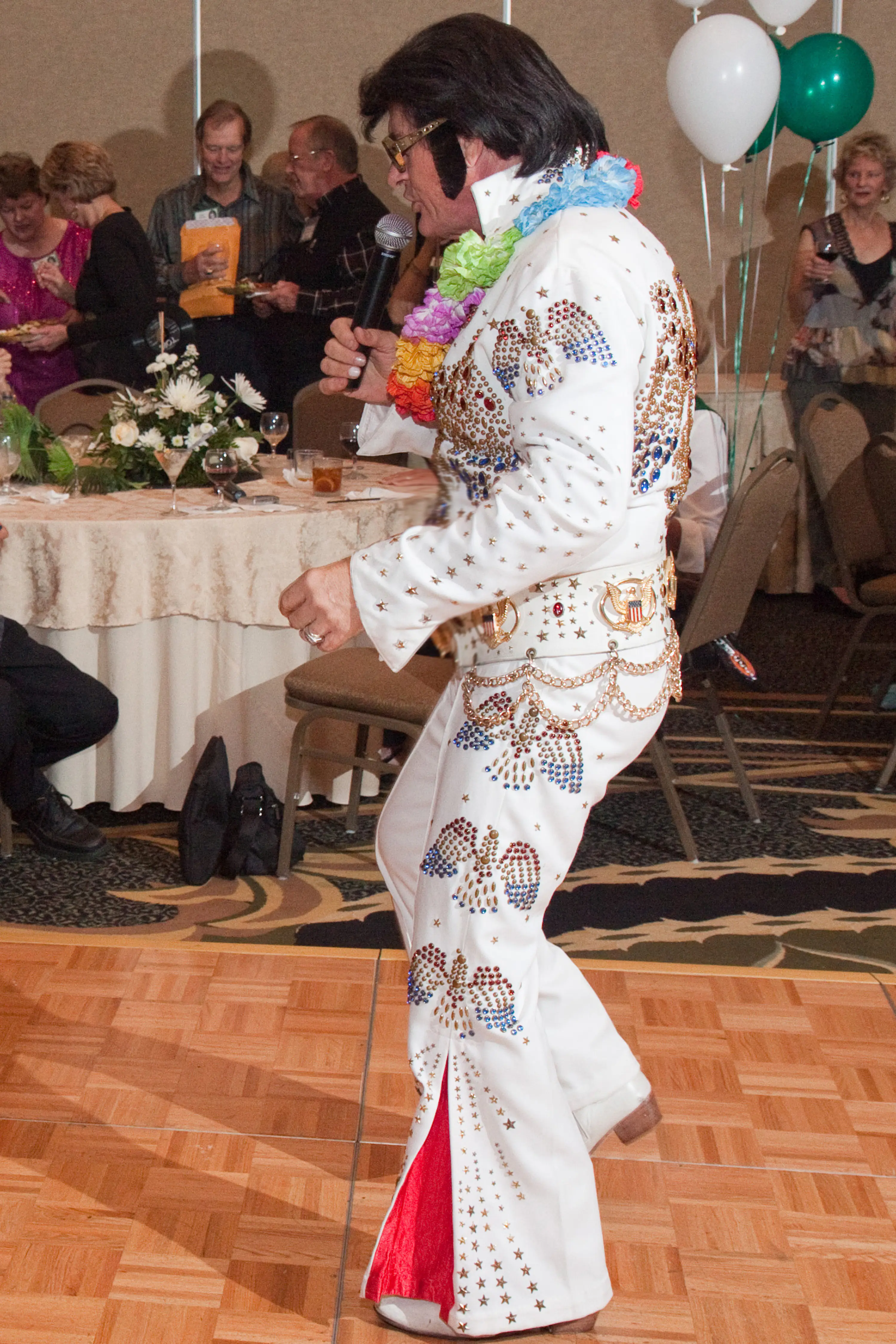 A 90 minute impersonator show of Elvis Presley with Costume, Sound System, Vocals and Guitar. Also stories of Elvis. 